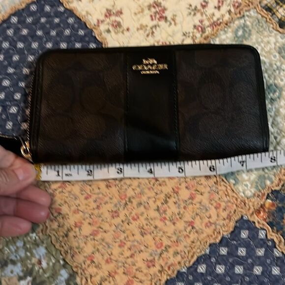 Coach, brown, and black wallet - Picture 4 of 5